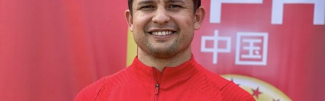 2026世界杯赛事直播平台入口-艾克森：很遗憾阿兰缺席 之前在国足的位置不擅长